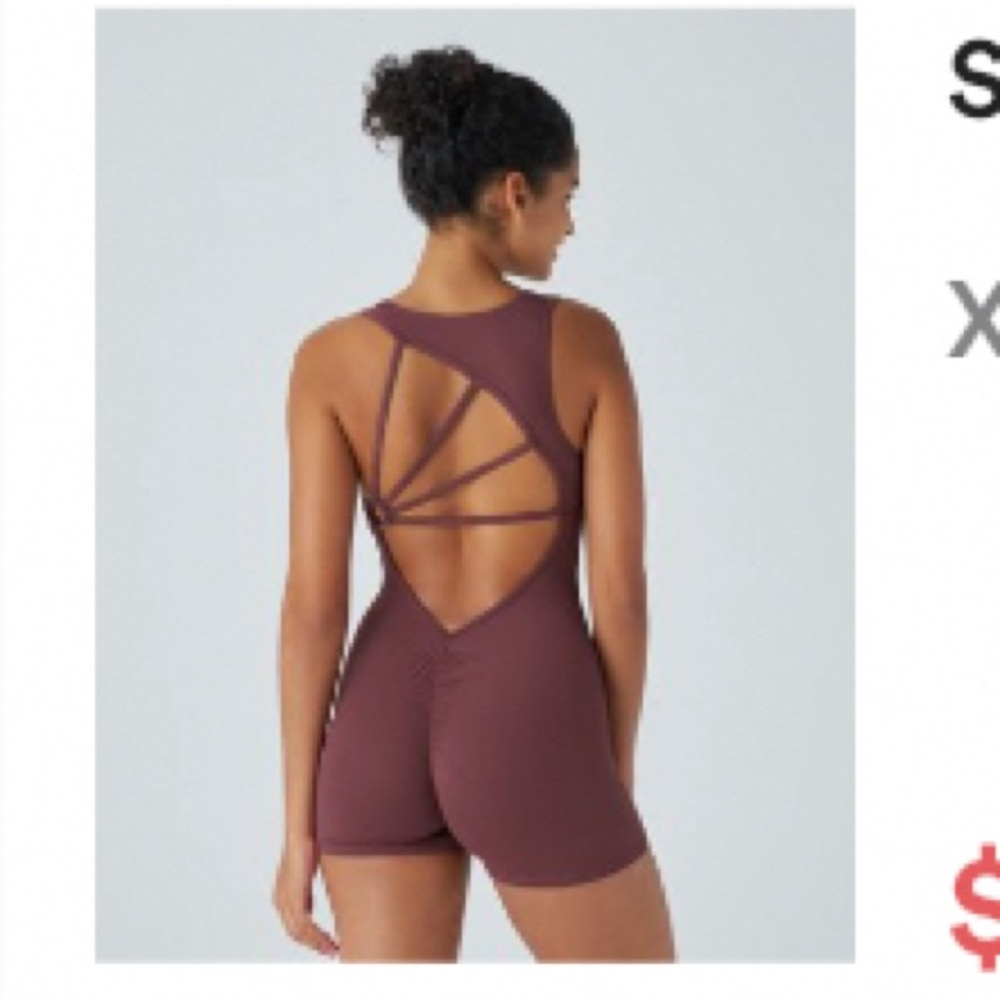 XL Halara workout romper bodysuit